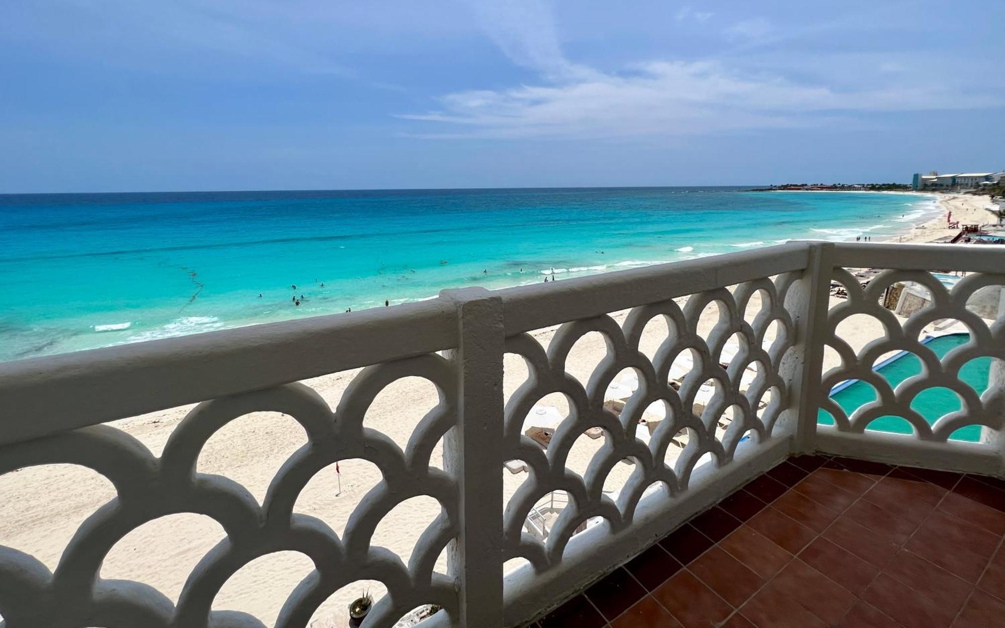 Beachside Apartments كانكون المظهر الخارجي الصورة