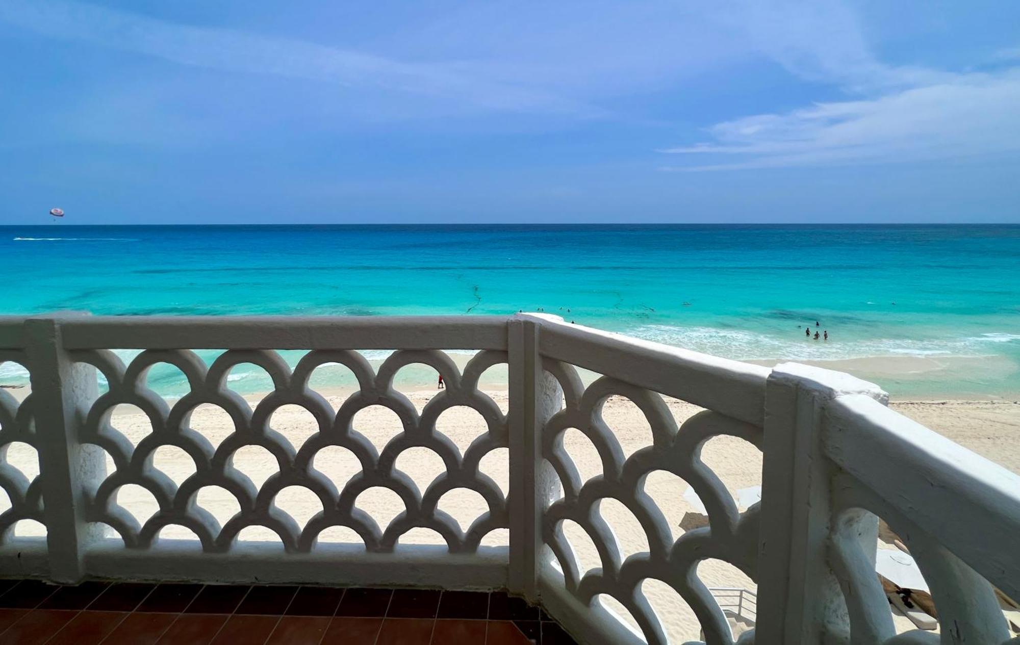 Beachside Apartments كانكون المظهر الخارجي الصورة
