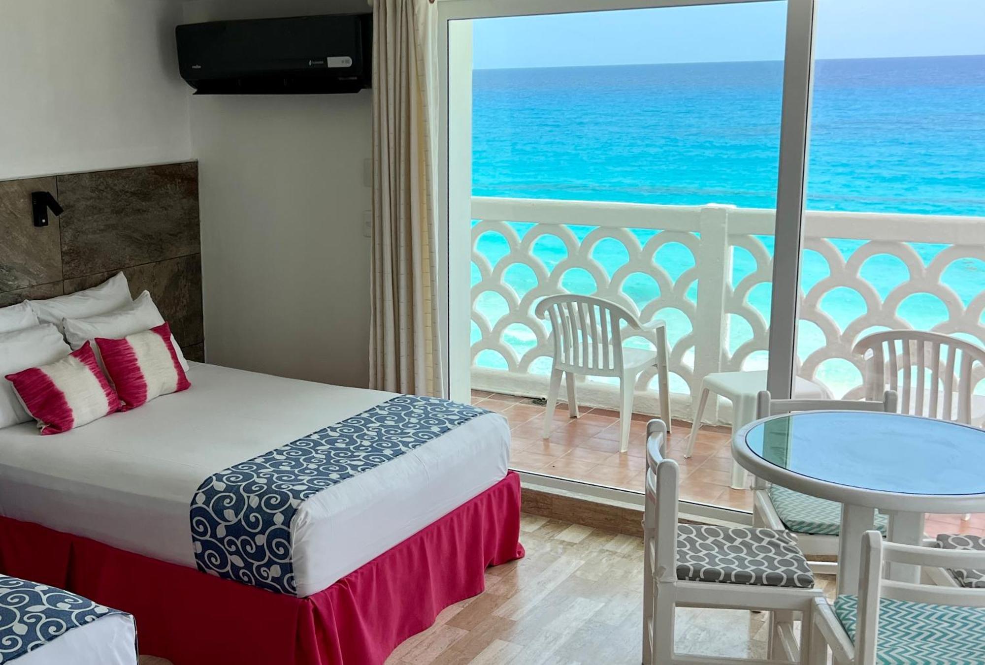 Beachside Apartments كانكون المظهر الخارجي الصورة