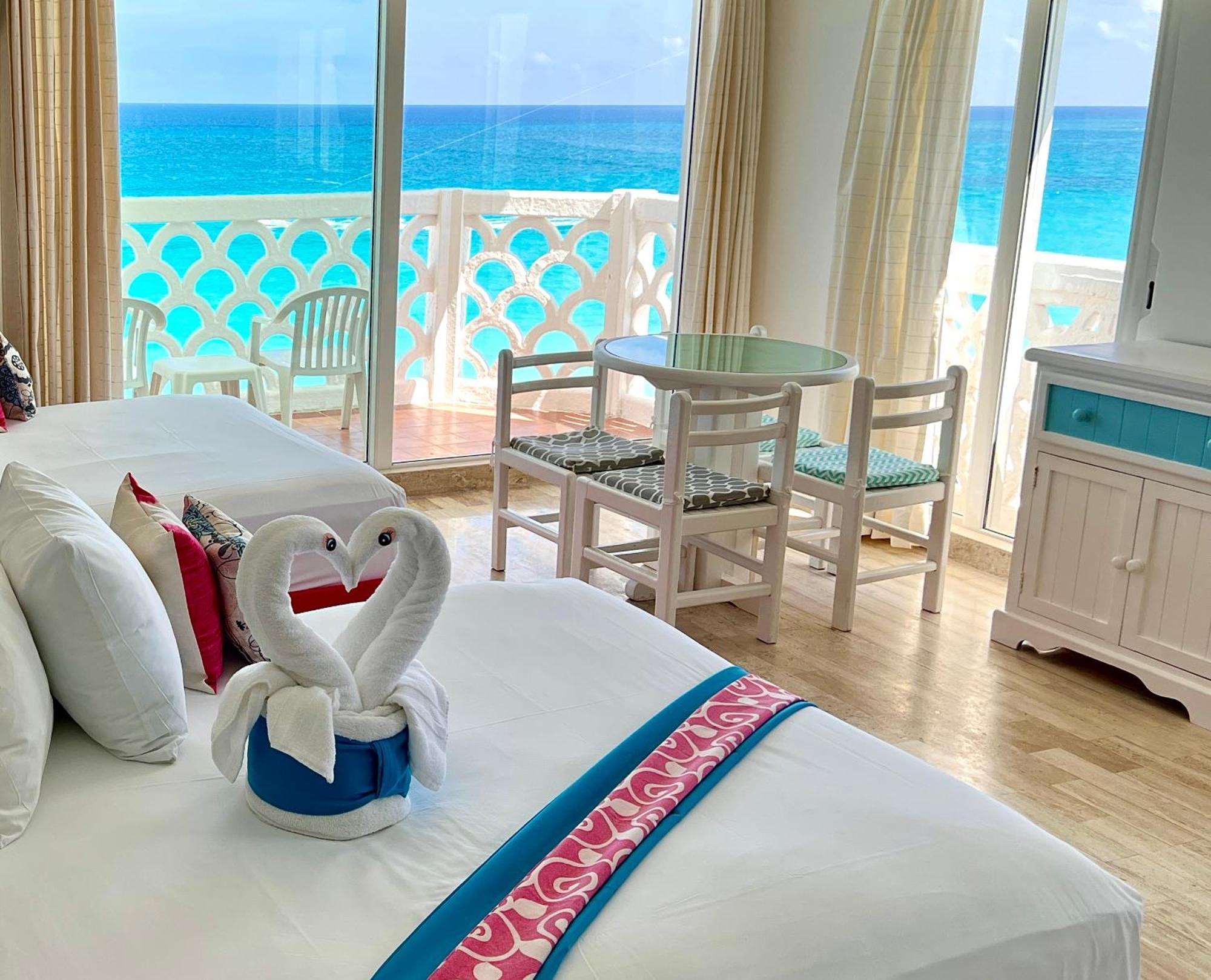 Beachside Apartments كانكون المظهر الخارجي الصورة