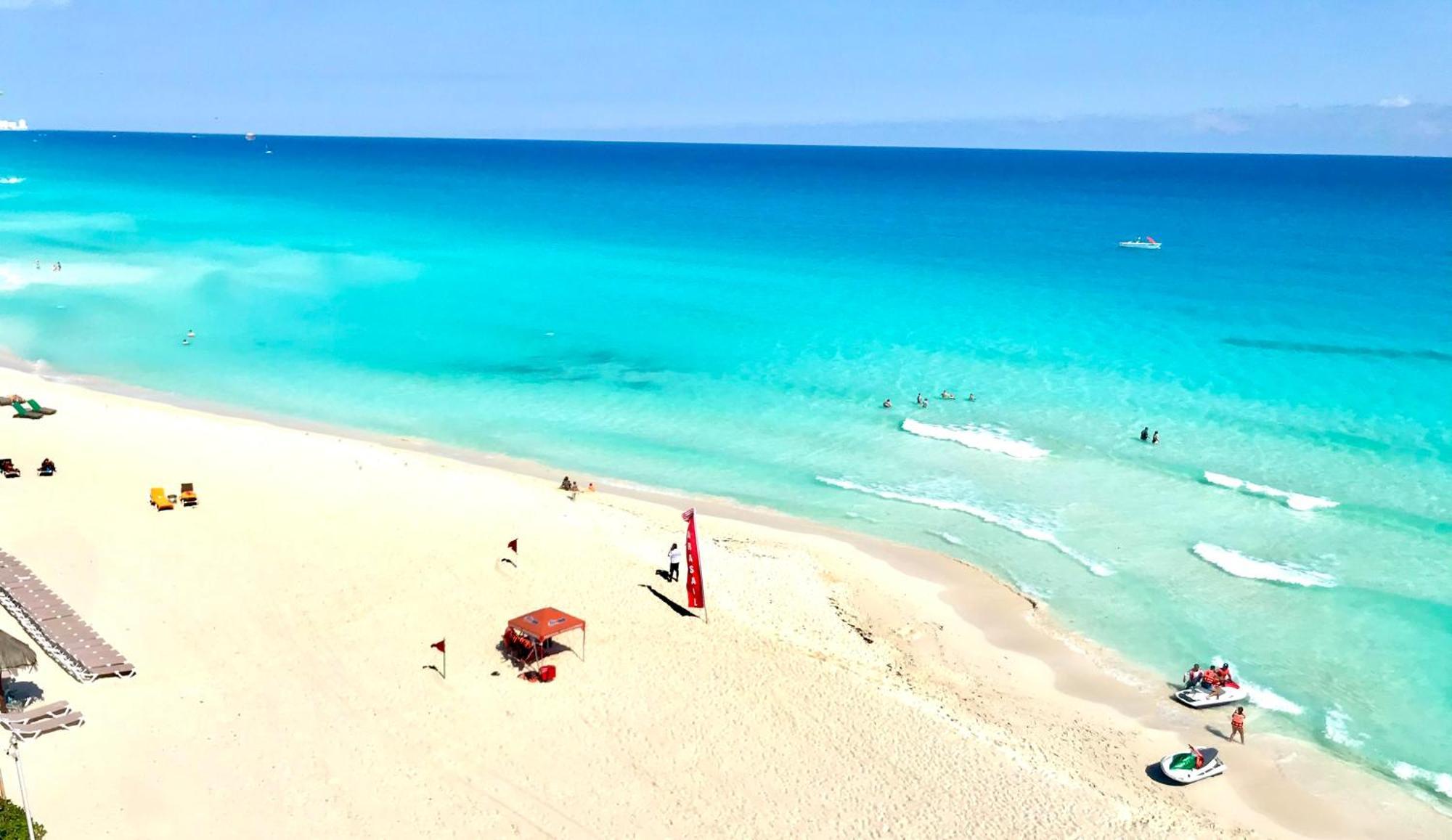 Beachside Apartments كانكون المظهر الخارجي الصورة